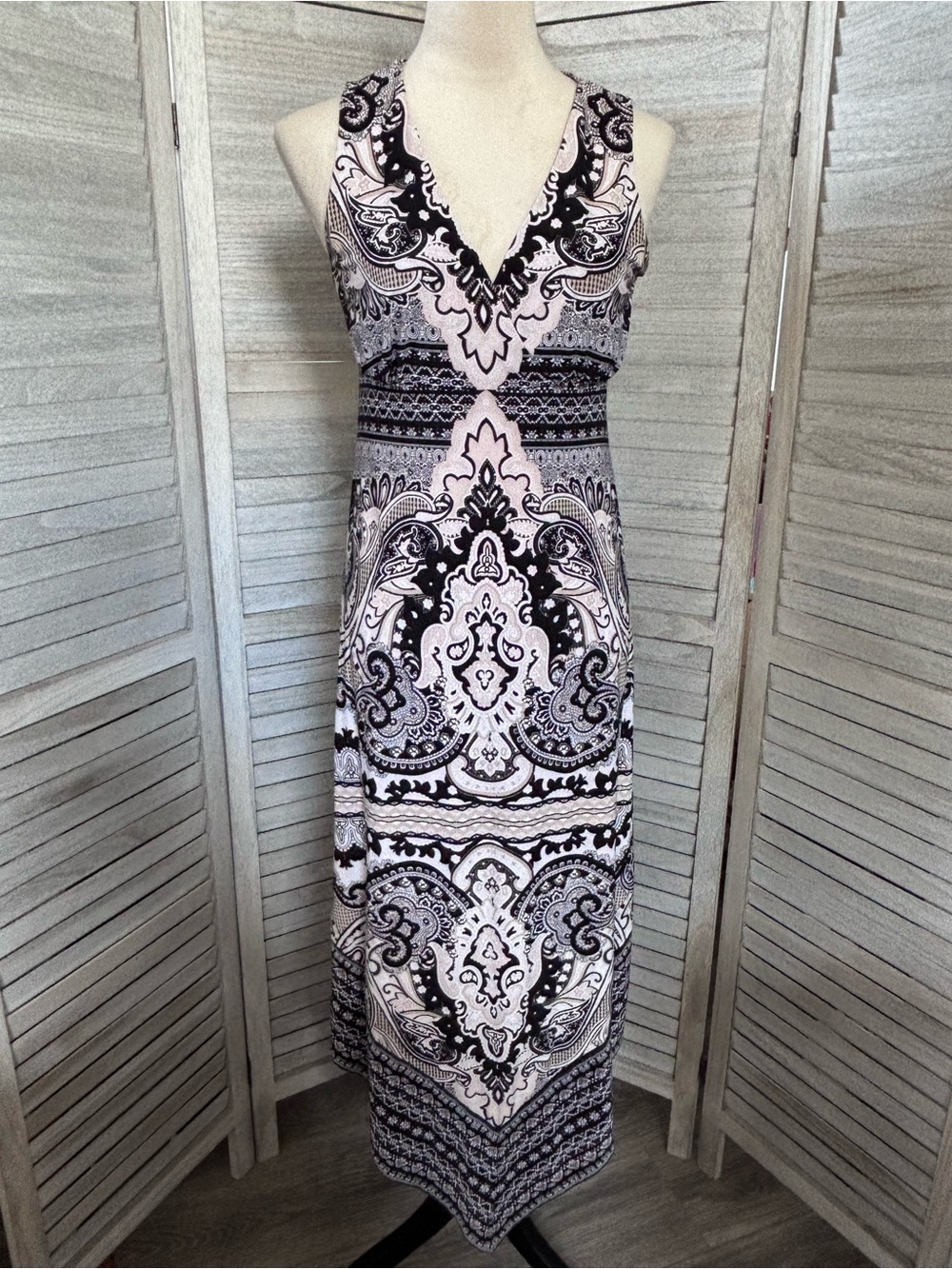 INC Paisley Print Handkerchief Hem Sleeveless Maxi Dress SZ M Black & Beige Boho
